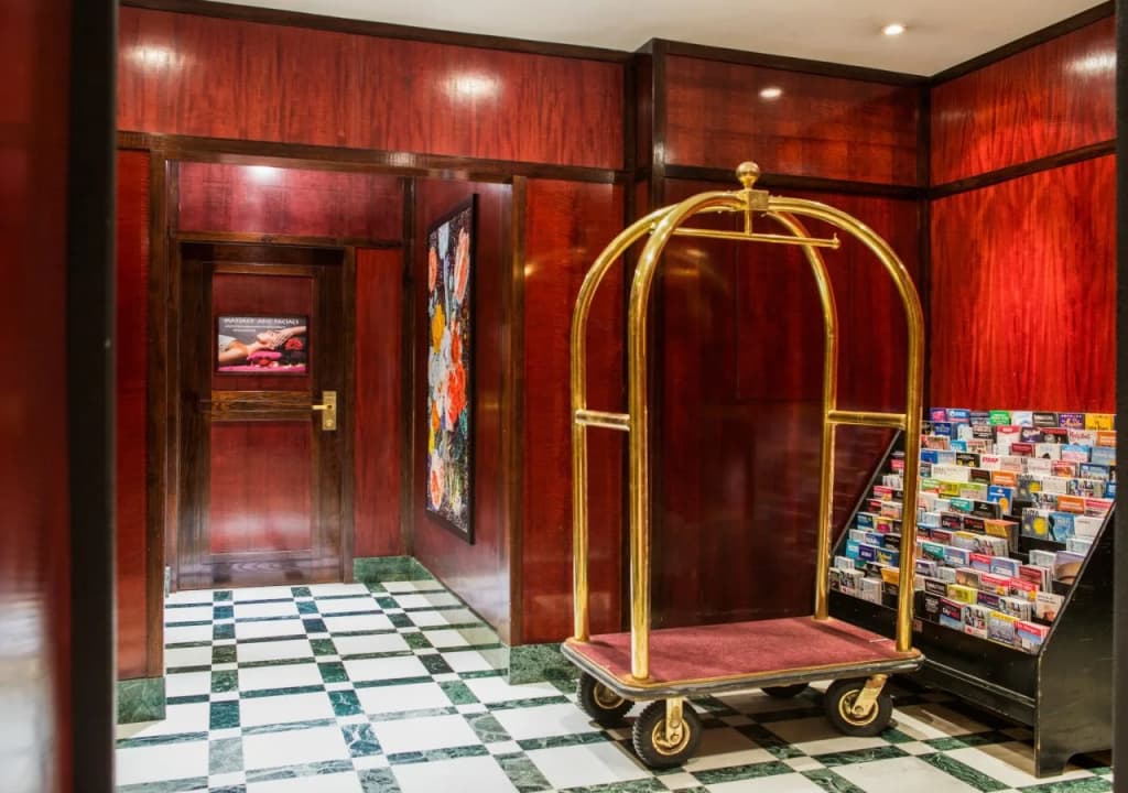 Washington Square Hotel - photo 15