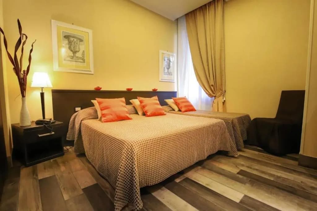 Hotel Latinum - photo 15