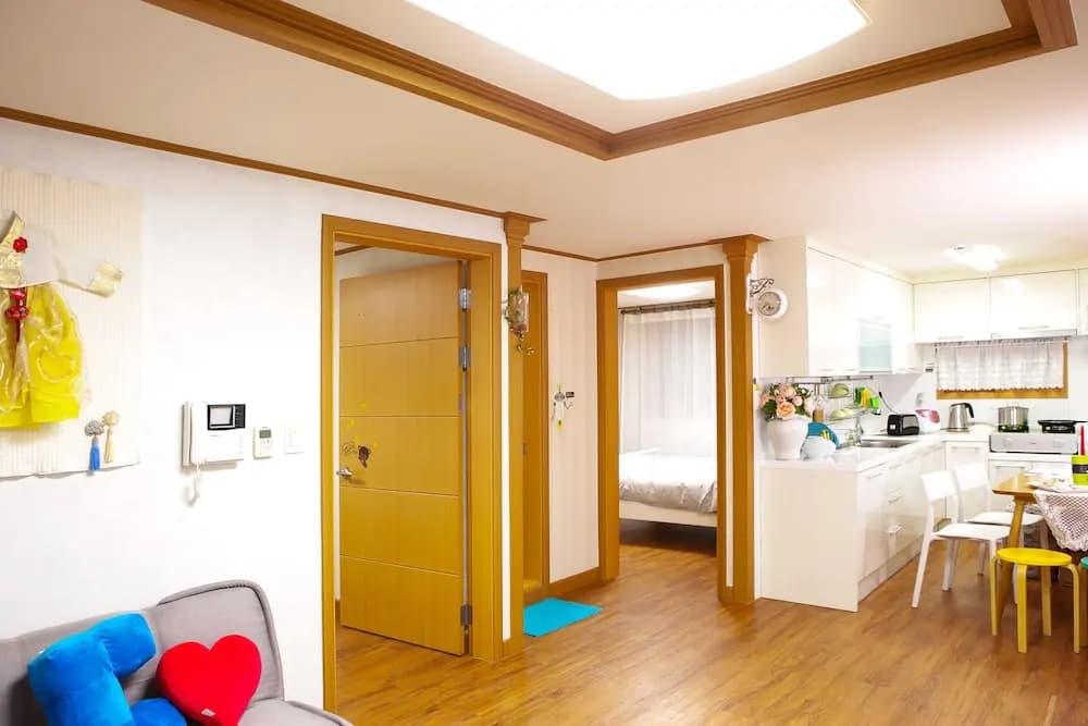 JUNY Home - photo 5