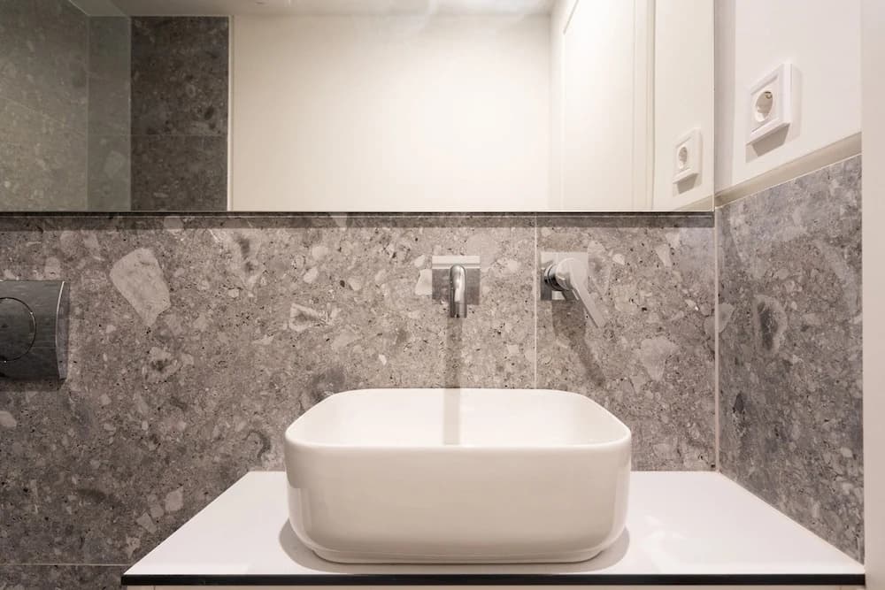 LIV Athinum 1 - Luxury Apartment 4C - photo 8