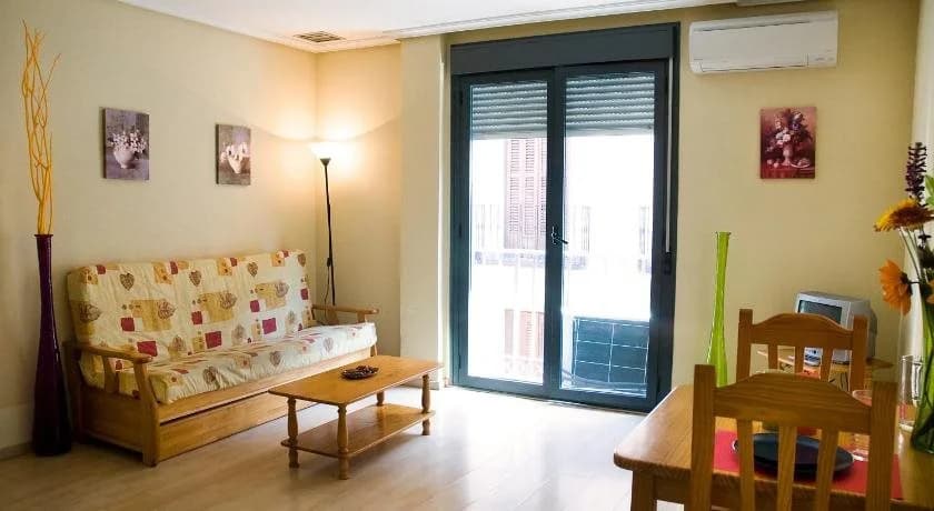 Dana Madrid Apartamentos - photo 4