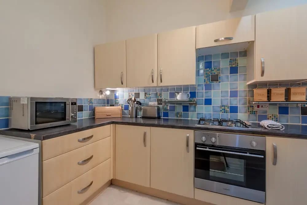 Edinburgh Rossie Apartment - photo 9
