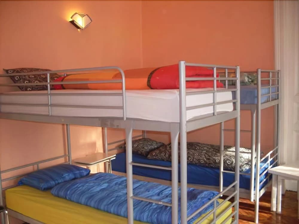 Art Hostel Gallery - photo 6
