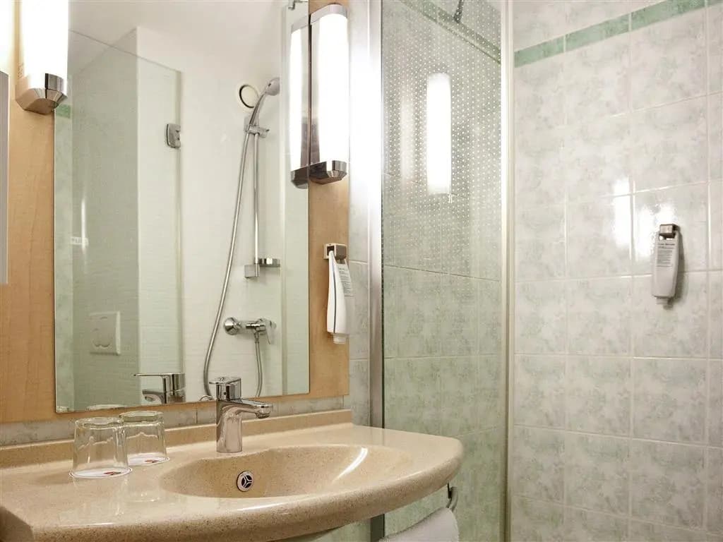 ibis Budapest Centrum - photo 11