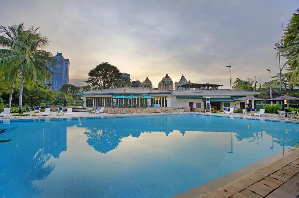 Hotel Borobudur Jakarta - photo 42