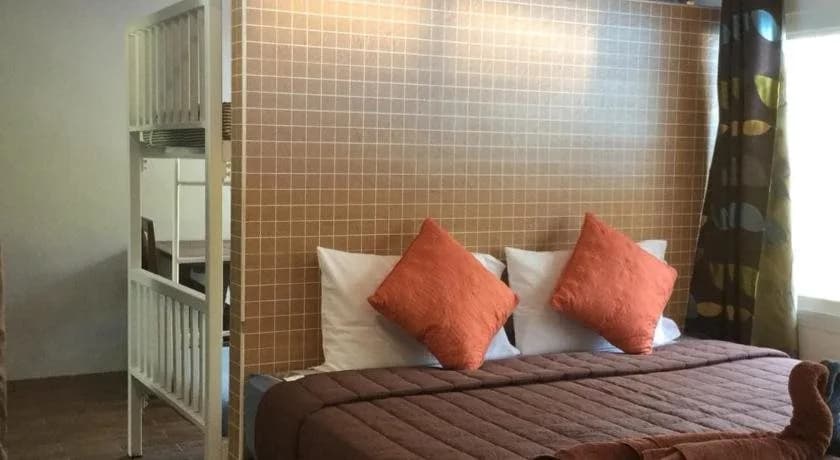 Ananas Samui Hostel - photo 4