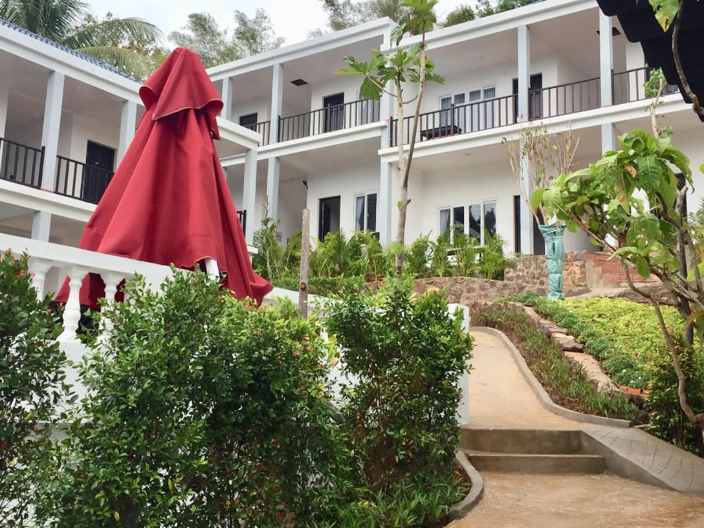 The Hill Resort - main photo
