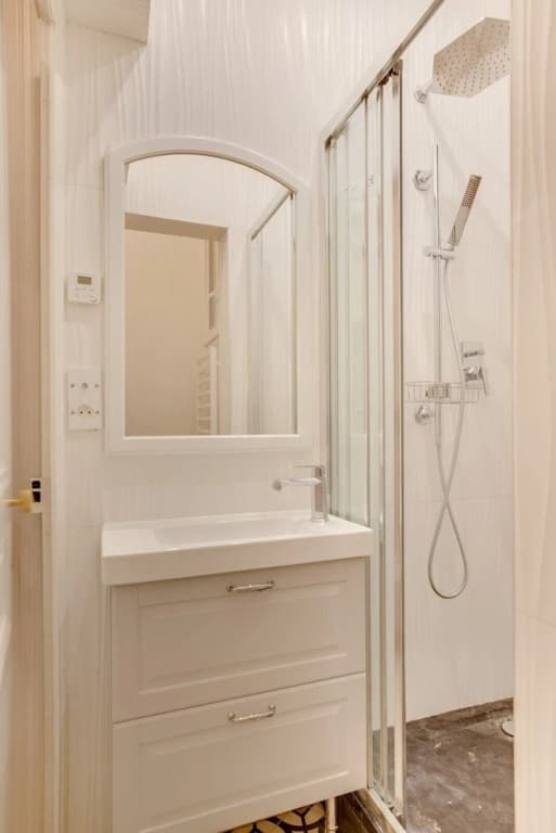 Superb Bright and Luxurious apt in Montogueil - photo 8