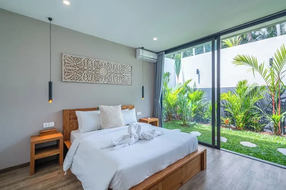 Xanadu - 5BR Ubud Designer Villa, Pool with Rice Fields Views - photo 11