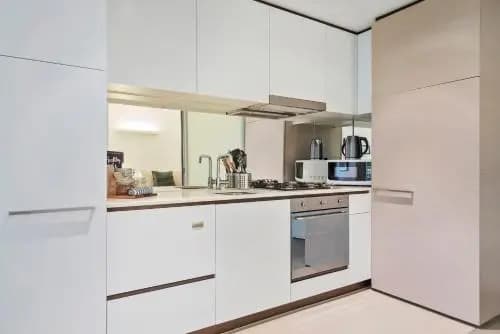 Complete Host Leopold Apartments - photo 17