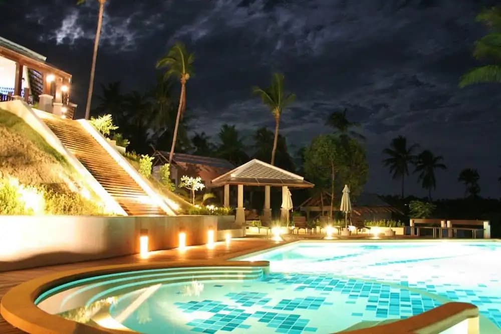 Hillside Village Resort - photo 8