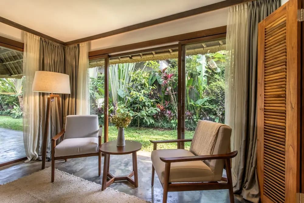 Luxury Jungle Villa, 3 BR, Ubud With Staff - photo 6