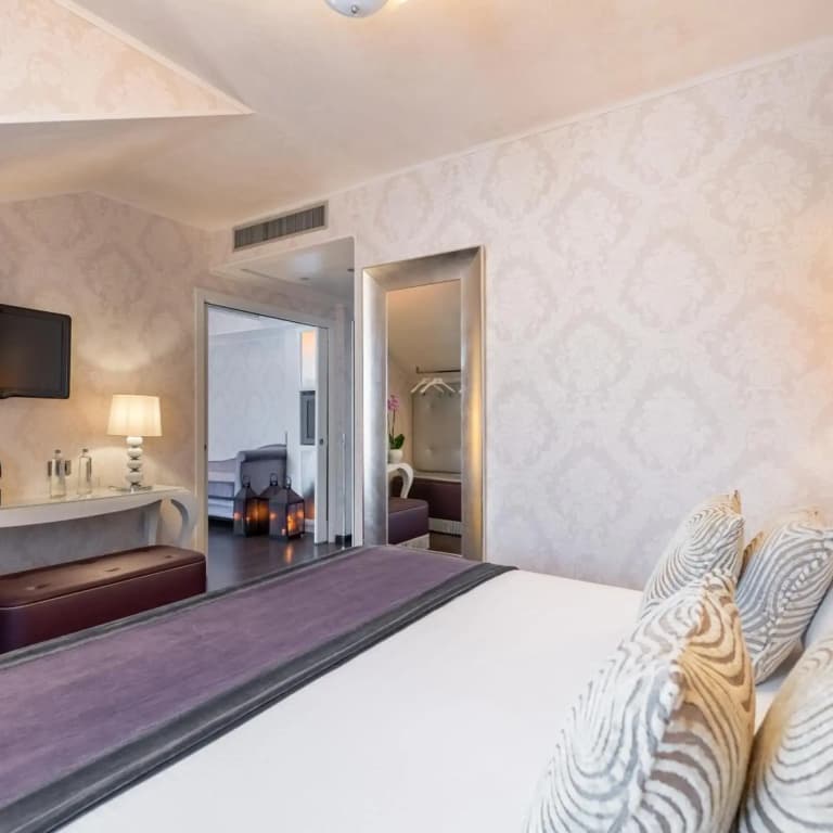 Carnival Palace Hotel - photo 21