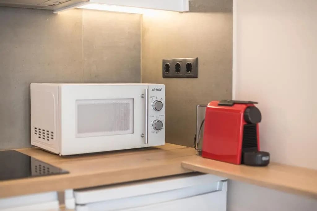 ✰Bright, renovated, spacious and cosy studio✰ - photo 12