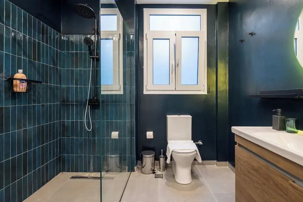 Spark 2-Bedroom Apartment in Athens - photo 32