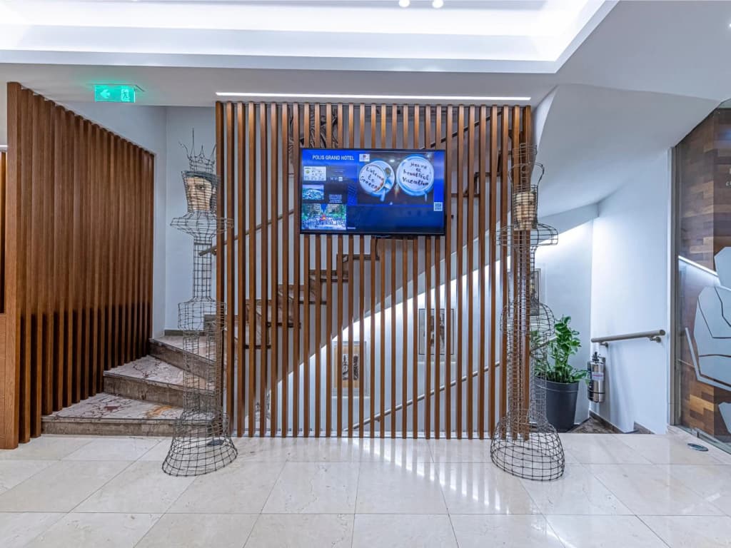 Polis Grand Hotel - photo 36