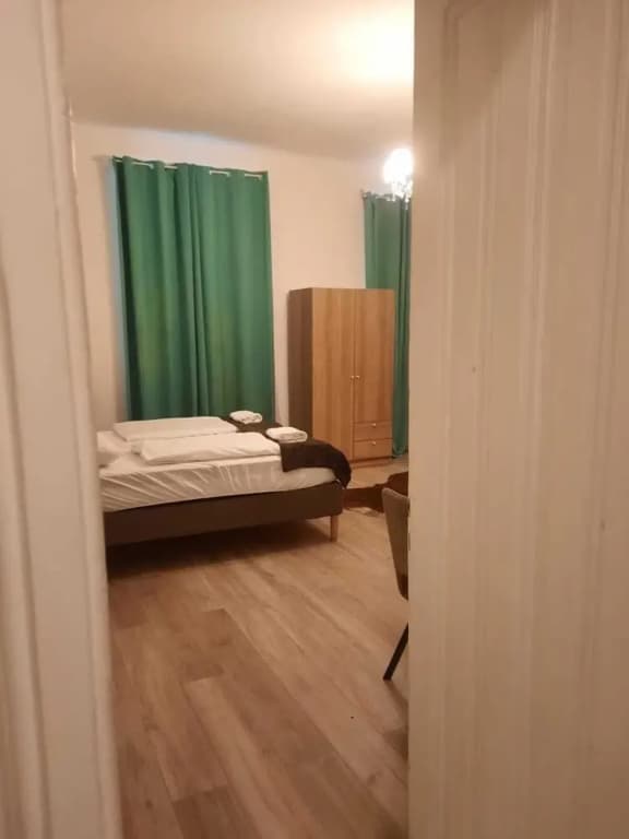 Extended Stay 3 Budget Apartments - photo 2