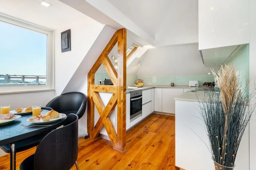 Premium River View Apartment - photo 11