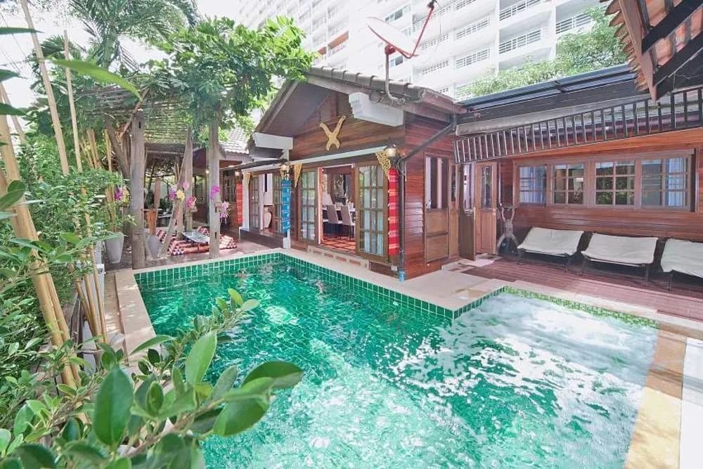 Baan Ruean Thai - photo 9
