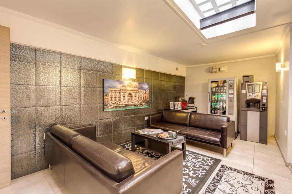 Aurelia Vatican Apartments - photo 12