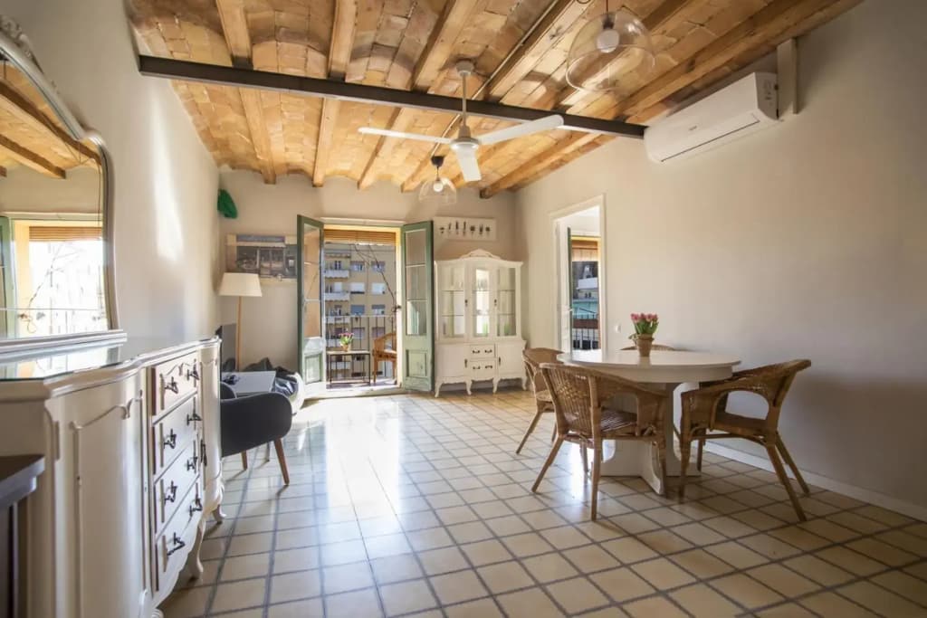 41CB193- Charming rustic apartment - photo 13