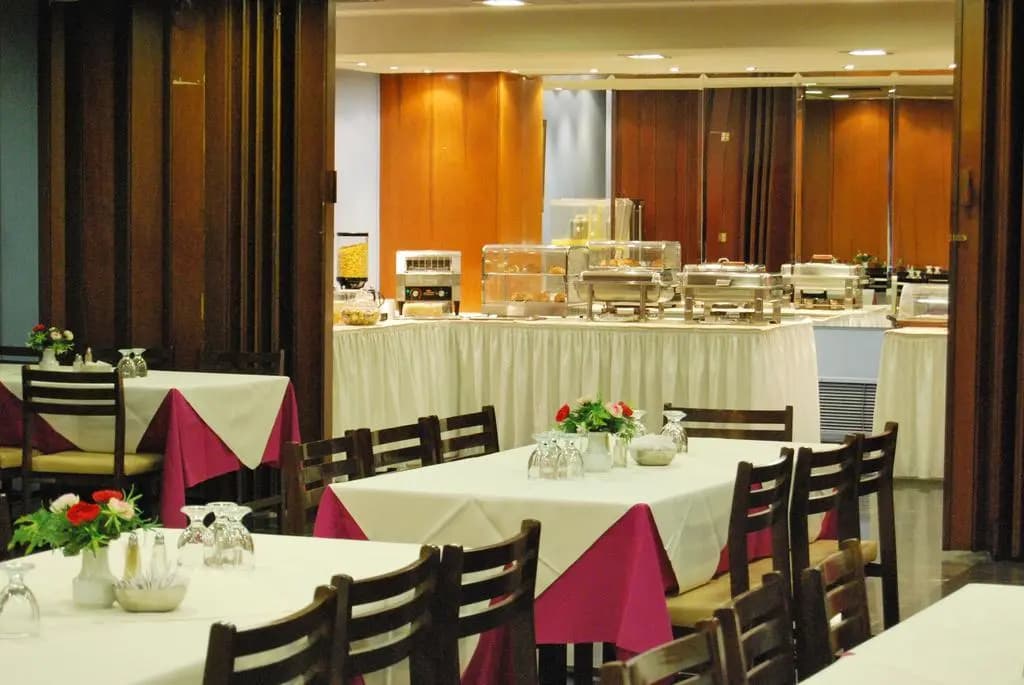 International Atene hotel - photo 17