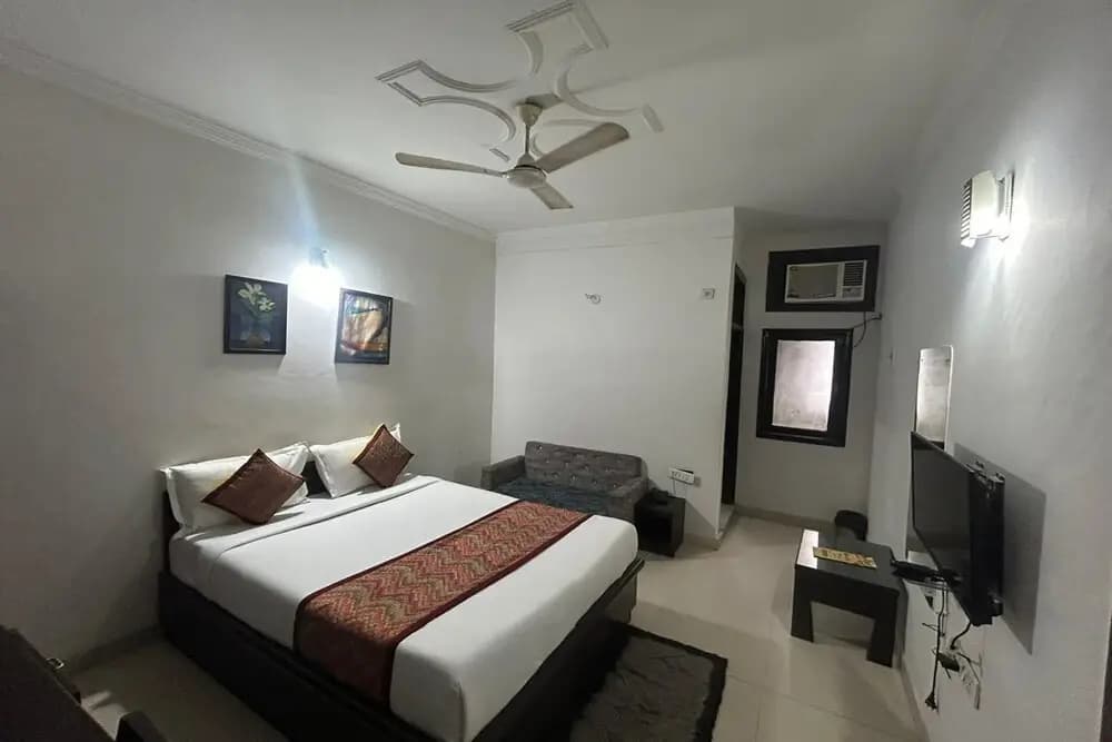 Hotel Om Paradise Near IGI Delhi Airport - photo 50