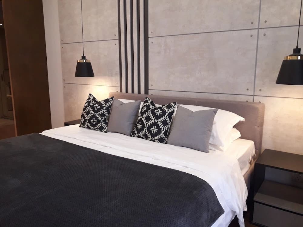 7Stonez Anggun Suites - photo 2