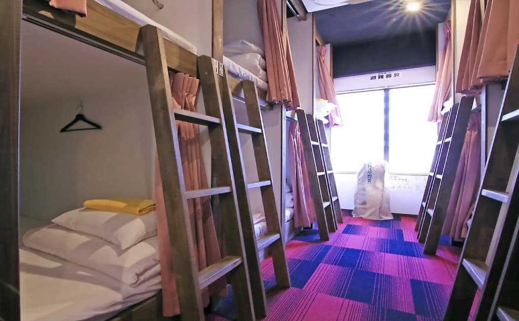 Sogihostel Beehive - photo 4
