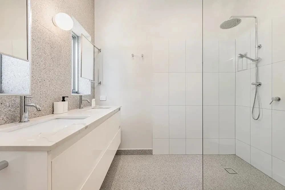 Incredible Balcony Duplex in the Heart of Fitzroy - photo 8