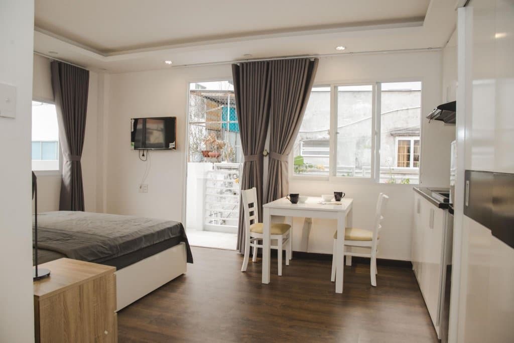 White Home - photo 3