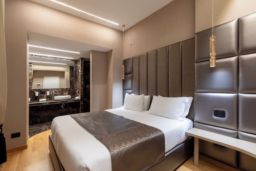 HELMIRAGE Frattina Suite - photo 6