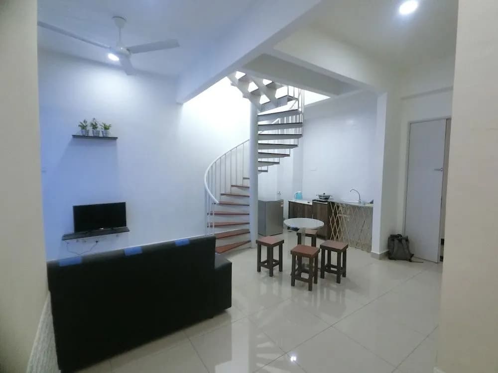 BM City Leisure Suite - photo 10