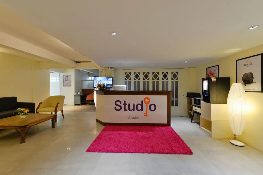 Studio Asoke Hotel - photo 13