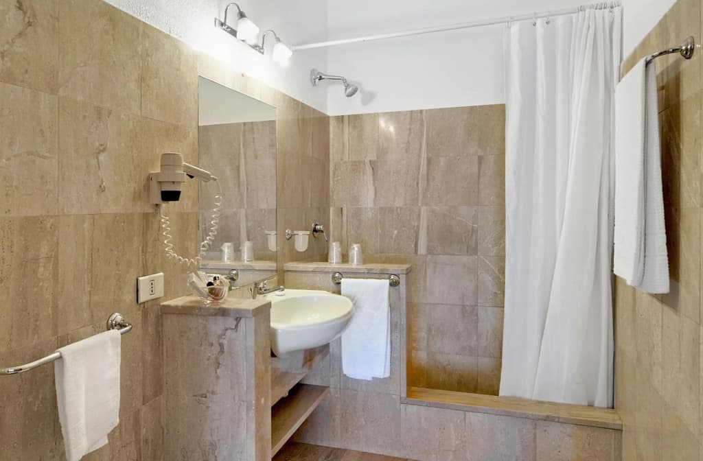 Montholon Paris Hotel - photo 8