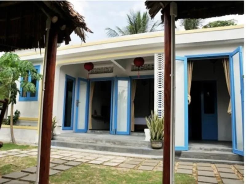 Local Beach Homestay - main photo