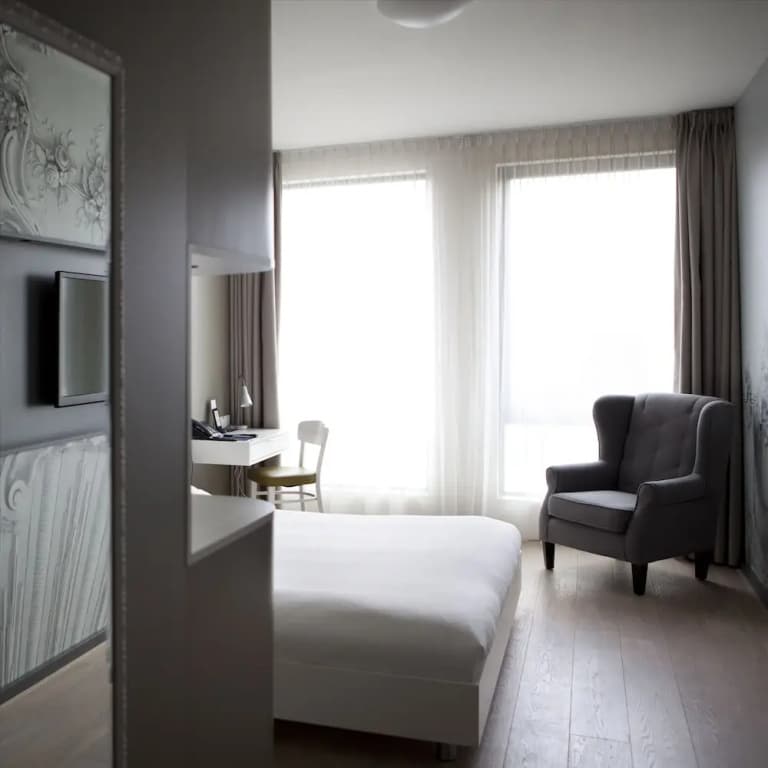 Skotel Amsterdam, Hotelschool The Hague - photo 36