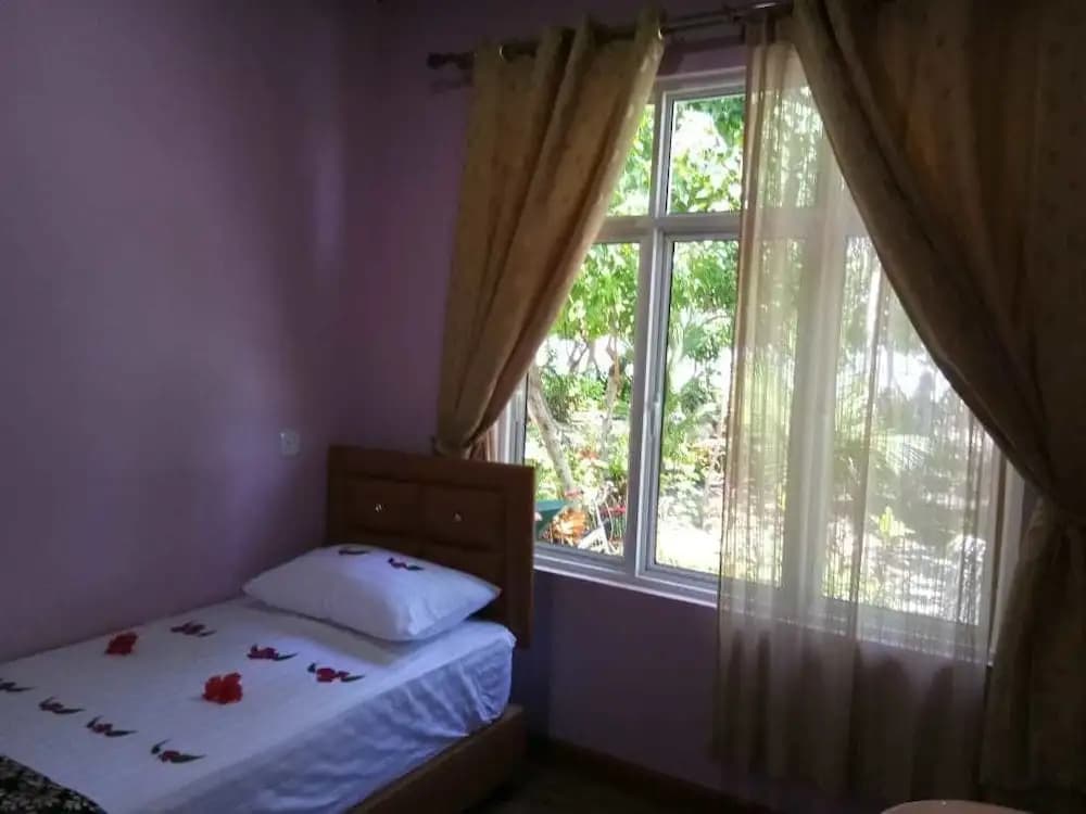 Galaxy Sunrise Guesthouse - photo 2