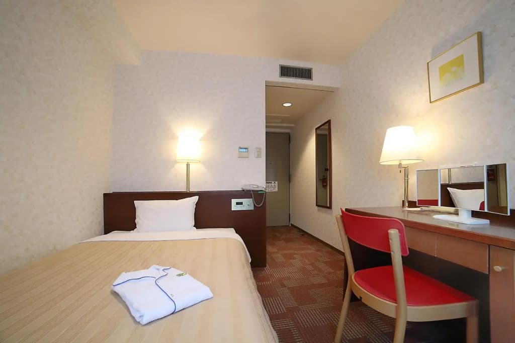 Kumegawa Wing Hotel - photo 24