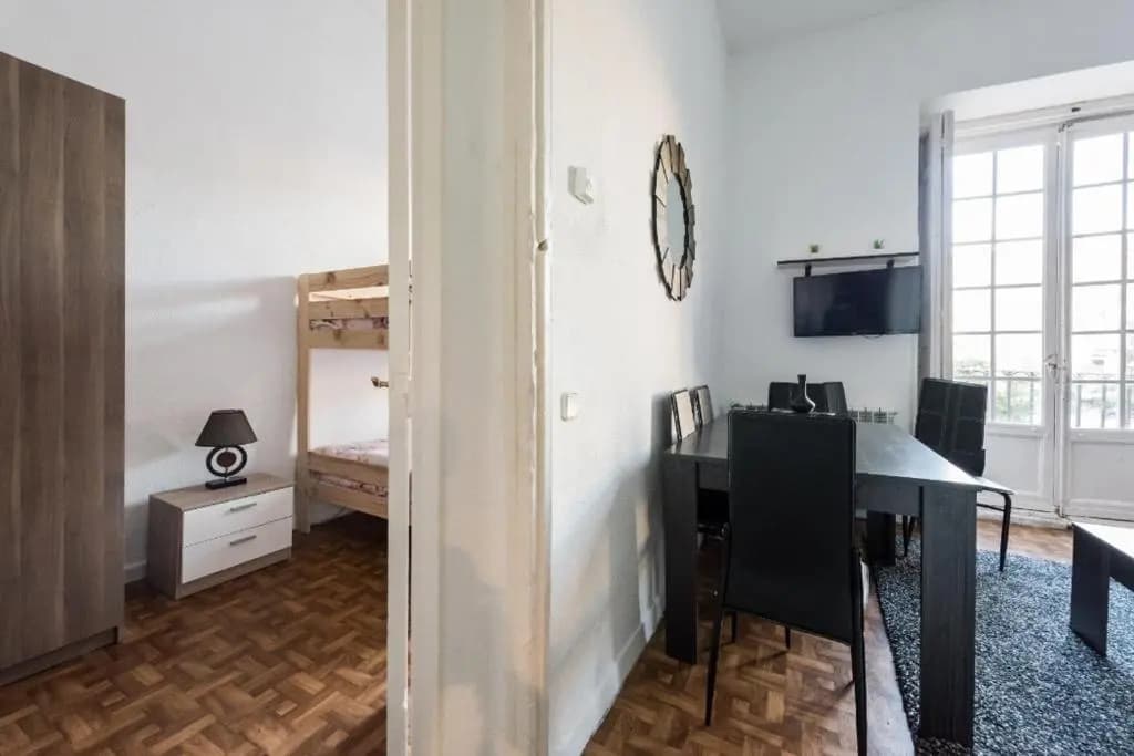M&F Apartaments Chueca - photo 2
