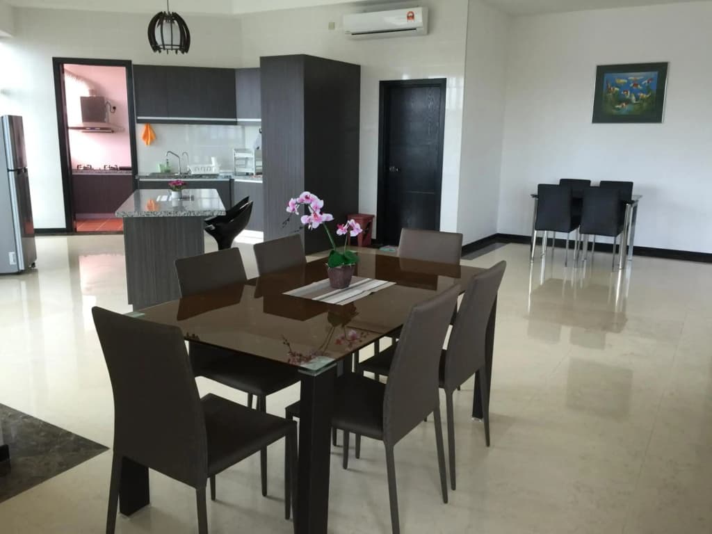 2775 sqf Sunset Luxury Condo - photo 11