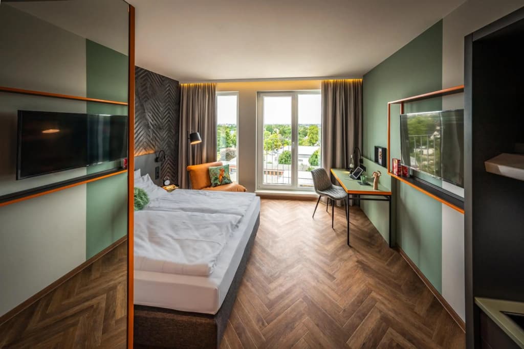 LOGINN Hotel Berlin Airport - photo 43
