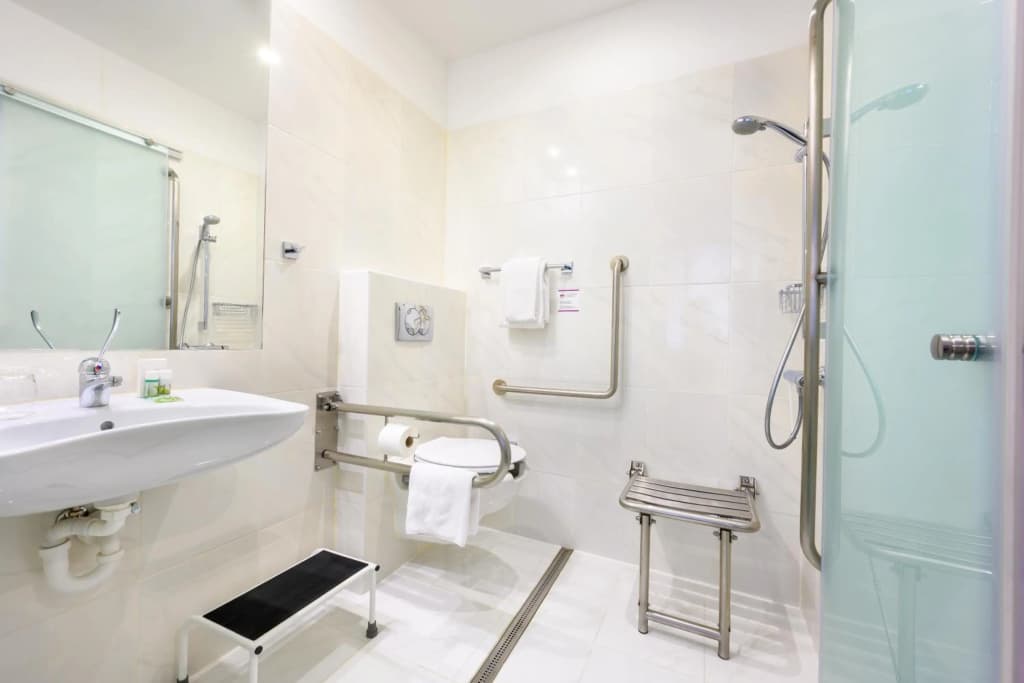 Roombach Hotel Budapest Center - photo 40