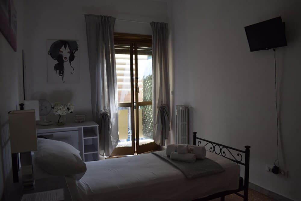 Guest House Liana Home - photo 5