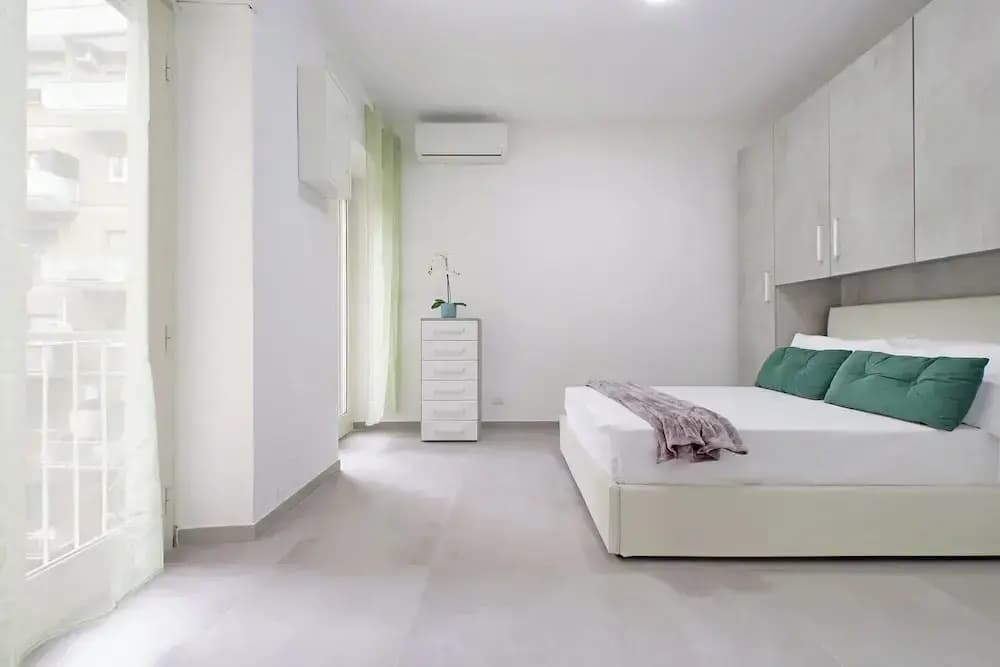 YCH Bagnera Suites - photo 14