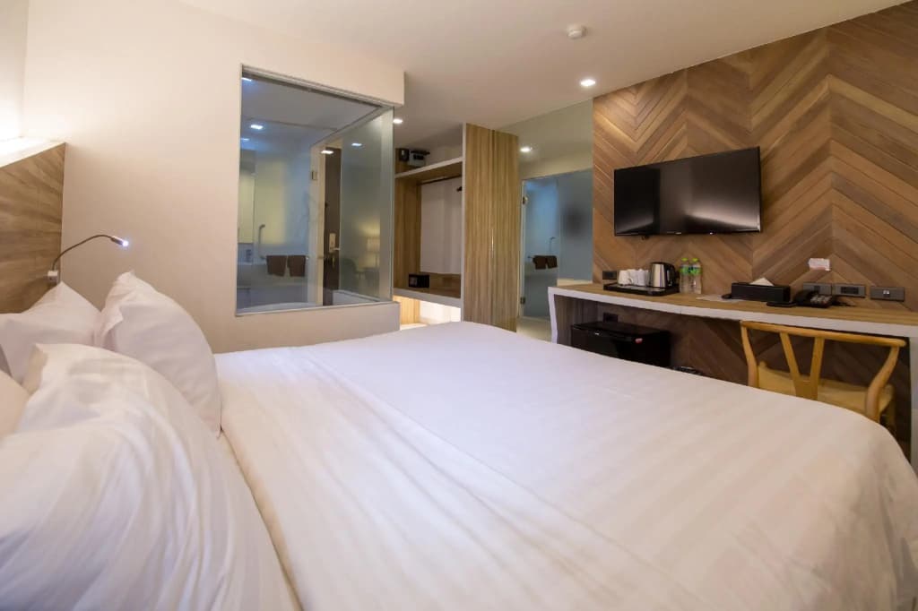 We Terminal Hotel - photo 33