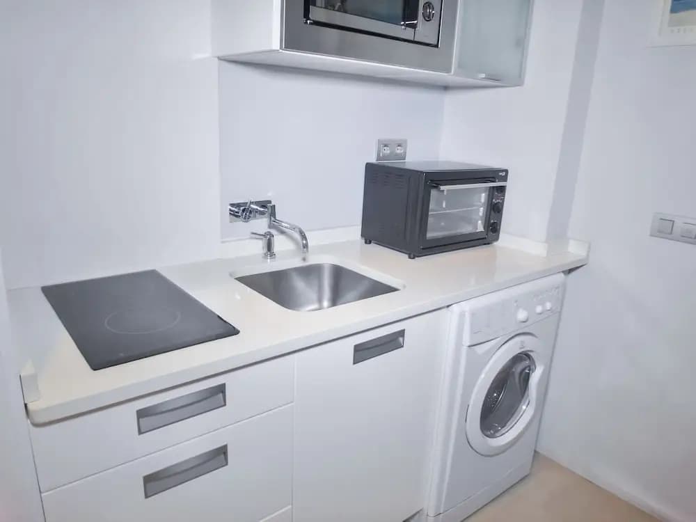Apartamentos Escultor Madrid - photo 11