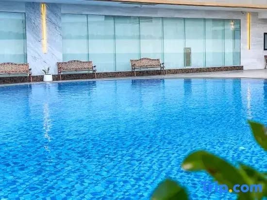 Enrich Grand Hotel - photo 8