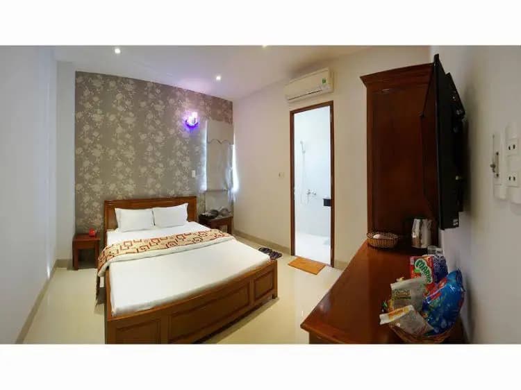 Quang Nhat Hotel - photo 3