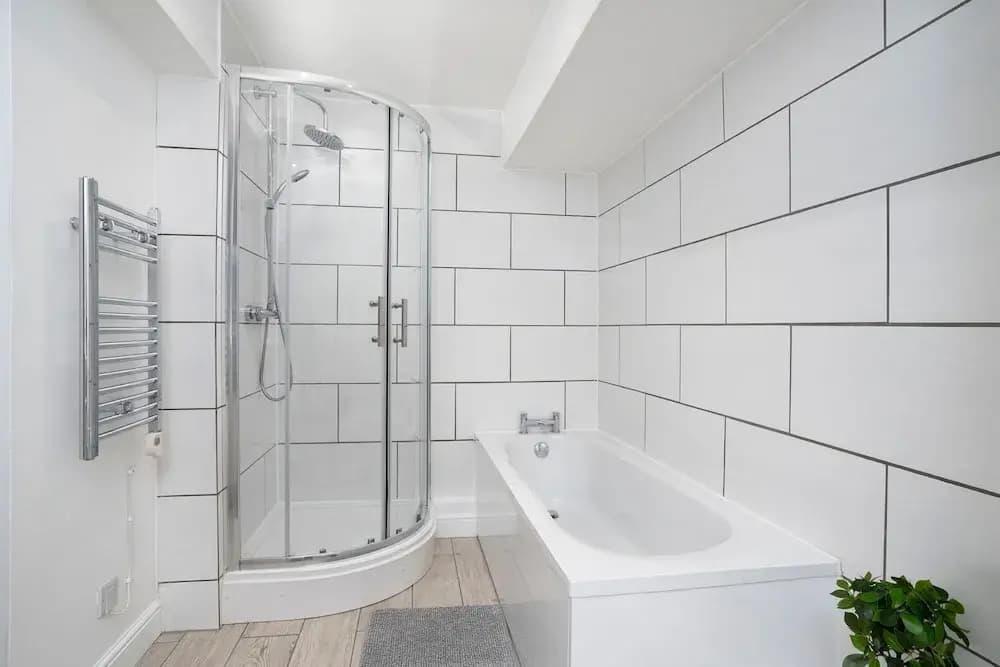 2bed-2bath Flat City Centre - photo 6